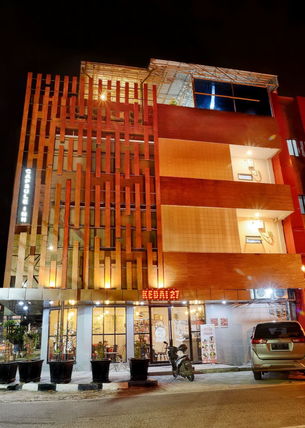 RedDoorz Hostel @ Capsule Inn Medan Exterior foto